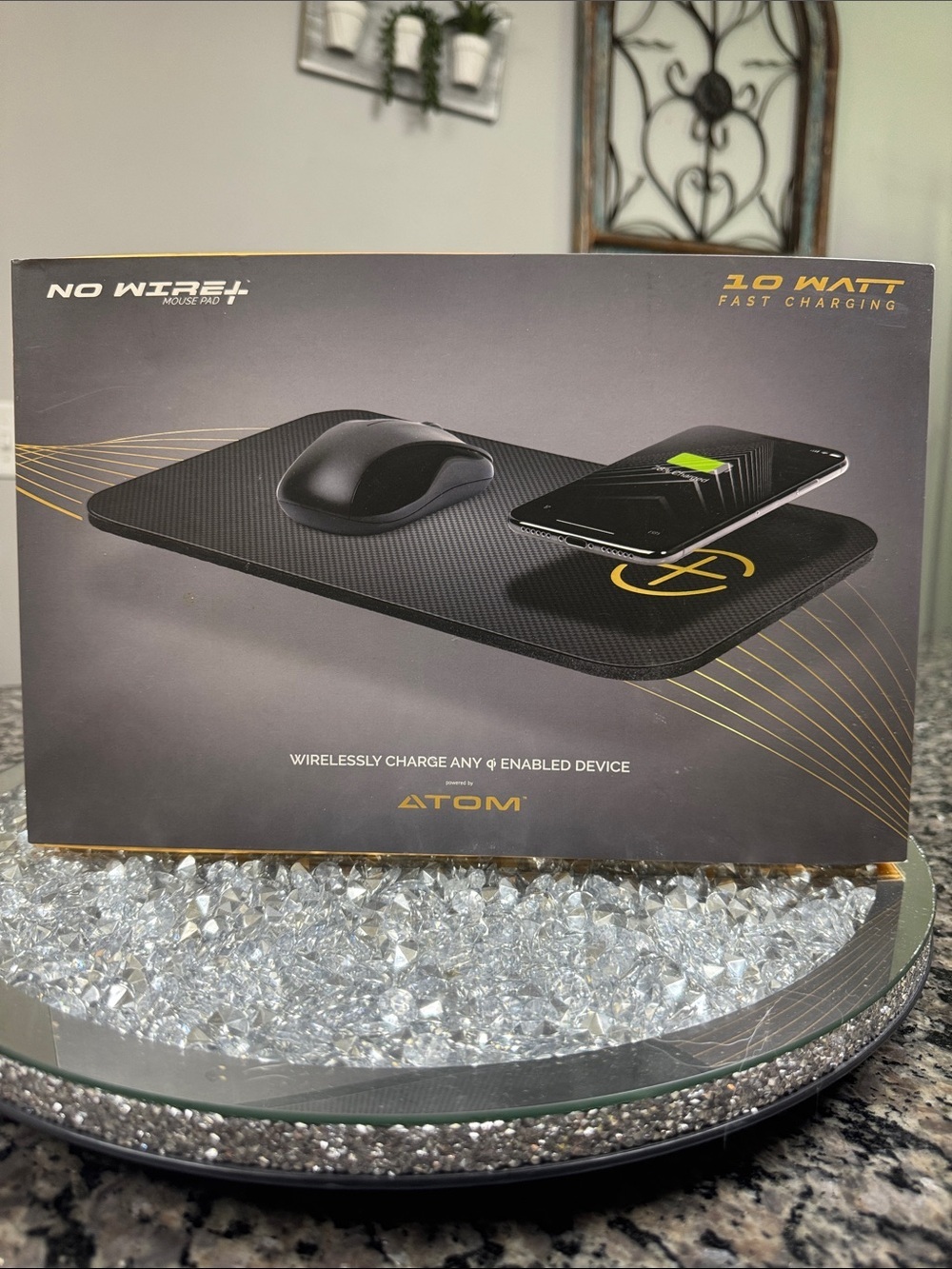 ATOM Black Wireless Charging Mouse Pad - 10W Fast Charge NEW